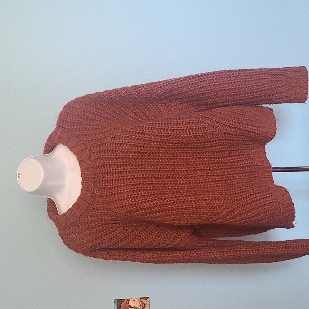 Very Comfortable And Cute Sweater.